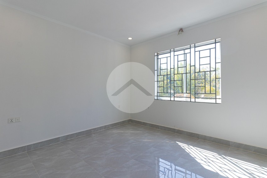 3 Bedroom Flat For Rent - Slor Kram, Siem Reap