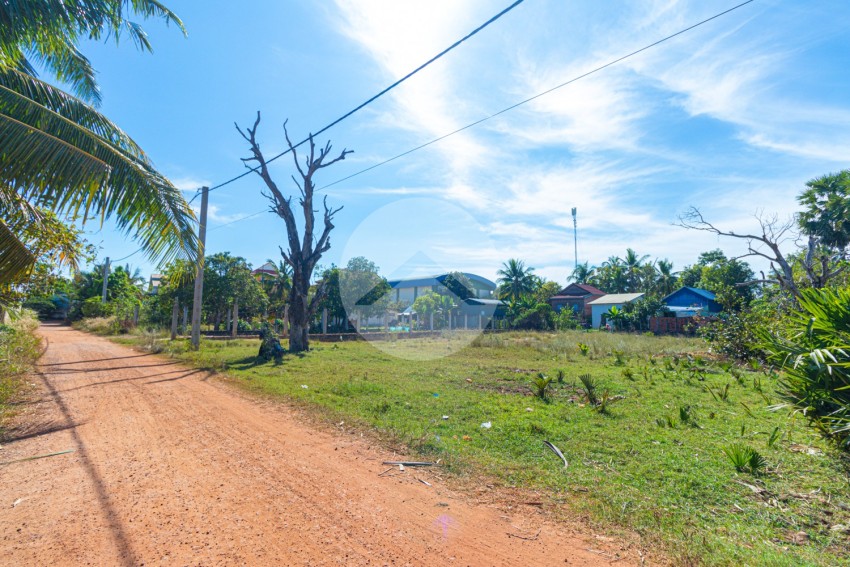 ដី ១២៩៧​ ម៉ែត្រការ៉េ សម្រាប់លក់ - ឃុំកណ្តែក, ស្រុកប្រាសាទបាគង, ខេត្តសៀមរាប