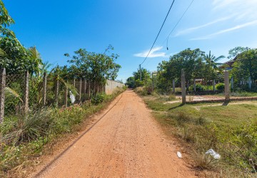 1,297 Sqm Land For Sale - Kandaek, Prasat Bakong, Siem Reap thumbnail