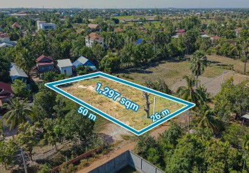 1,297 Sqm Land For Sale - Kandaek, Prasat Bakong, Siem Reap thumbnail