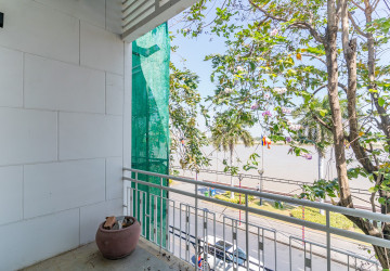 Renovated Duplex 2 Bedroom For Rent - Chey Chumneah, Phnom Penh thumbnail