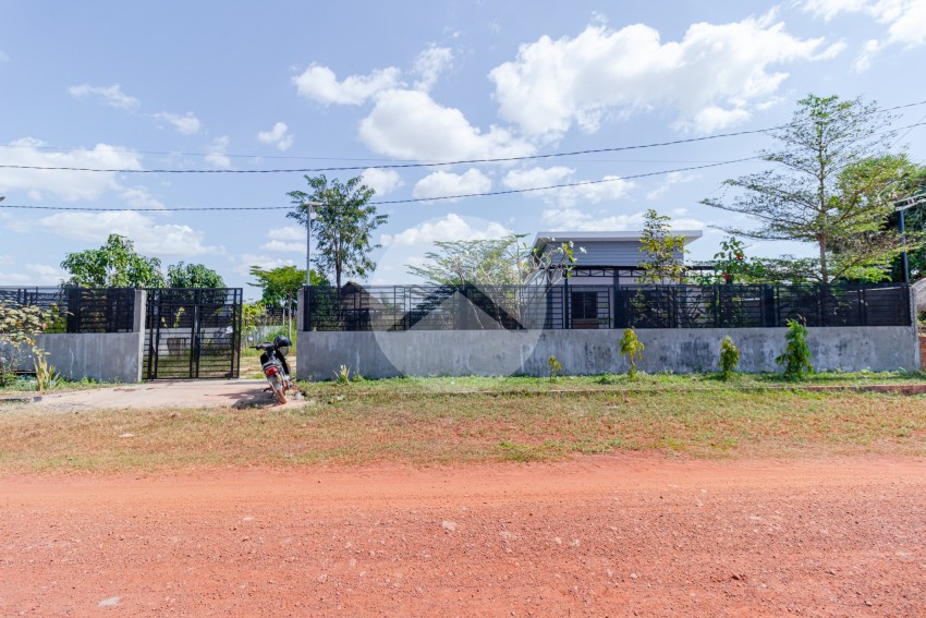 ផ្ទះ ២ បន្ទប់គេង សម្រាប់លក់ - ជ្រាវ, សៀមរាប