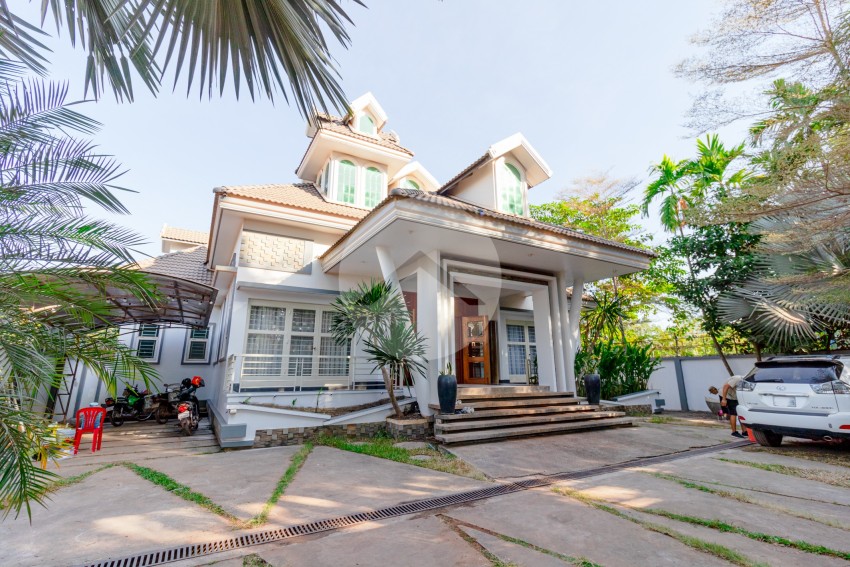 3 Bedroom Villa For Rent - Sala Kamreuk, Siem Reap