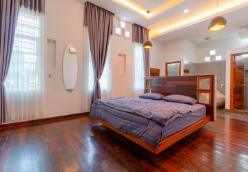 3 Bedroom Villa For Rent - Sala Kamreuk, Siem Reap thumbnail