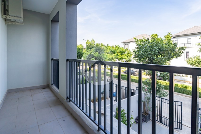 4 Bedroom Link Villa For Rent - Borey Chip Mong  598, Chrang Chamres,  Phnom Penh