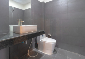 1 Bedroom Apartment For Rent - Sala Kamreuk, Siem Reap thumbnail