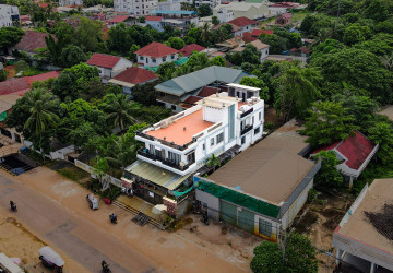 8 Bedroom Villa For Sale - Sala Kamreuk, Siem Reap thumbnail