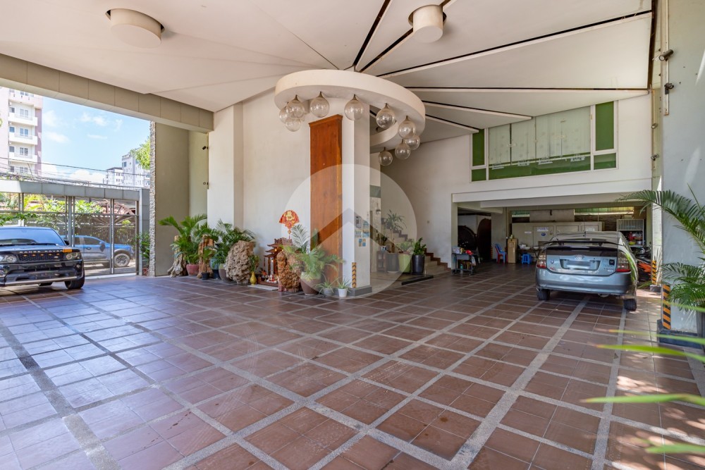 2 Bedroom Serviced Apartment For Rent - Toul Tum Poung 1, Phnom Penh - Image 25