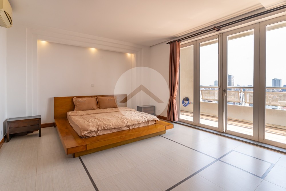 2 Bedroom Serviced Apartment For Rent - Toul Tum Poung 1, Phnom Penh - Image 9