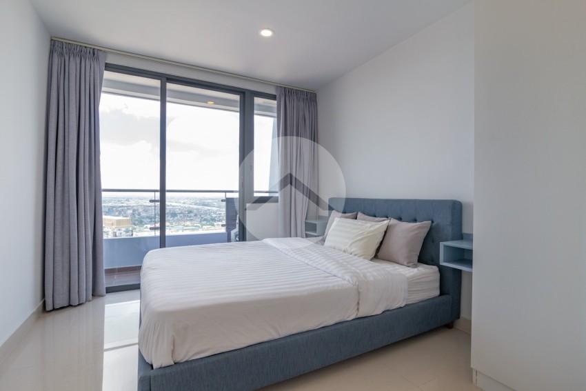 45th Floor 2 Bedroom  Duplex  Penthouse For Sale - The Bridge, Tonle Bassac, Phnom Penh