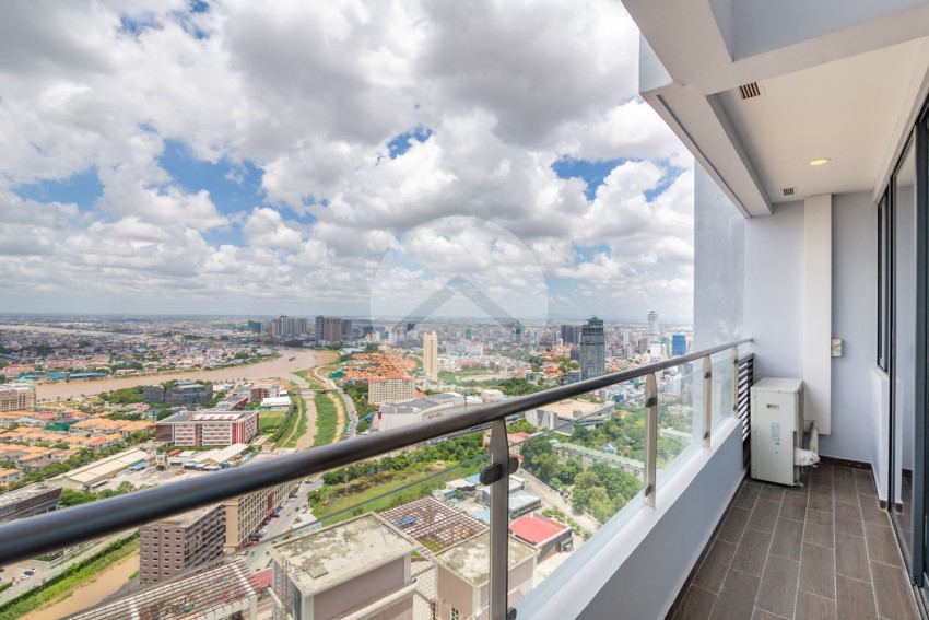 45th Floor 2 Bedroom  Duplex  Penthouse For Sale - The Bridge, Tonle Bassac, Phnom Penh