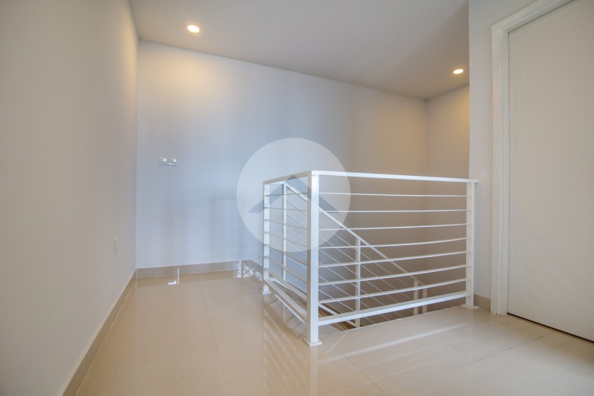 45th Floor 2 Bedroom  Duplex  Penthouse For Sale - The Bridge, Tonle Bassac, Phnom Penh