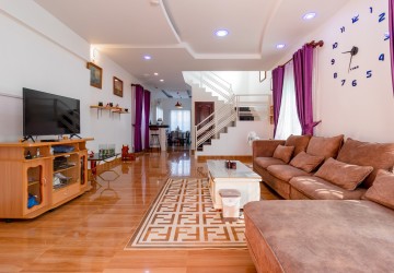 3 Bedroom Villa For Sale - Sangkat Siem Reap, Siem Reap thumbnail