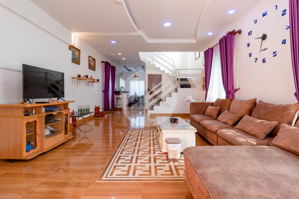 3 Bedroom Villa For Sale - Sangkat Siem Reap, Siem Reap - Image 4