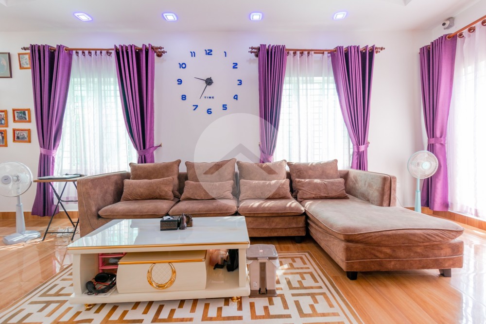 3 Bedroom Villa For Sale - Sangkat Siem Reap, Siem Reap - Image 5