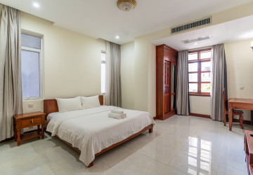 2 Bedroom Serviced Apartment For Rent - Toul Tum Poung 1, Phnom Penh thumbnail