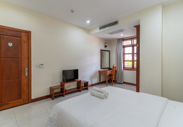 2 Bedroom Serviced Apartment For Rent - Toul Tum Poung 1, Phnom Penh thumbnail