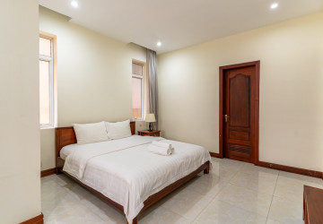 2 Bedroom Serviced Apartment For Rent - Toul Tum Poung 1, Phnom Penh thumbnail