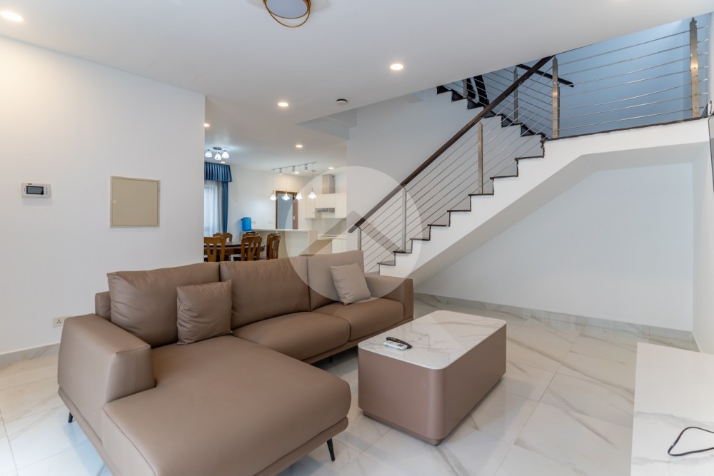 5 Bedroom Villa For Rent - Boeung Kak 1, Phnom Penh - Image 3