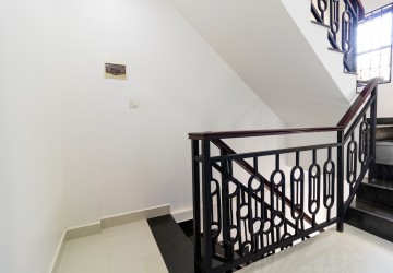 3 Bedroom Townhouse For Rent - Svay Dangkum, Siem Reap thumbnail