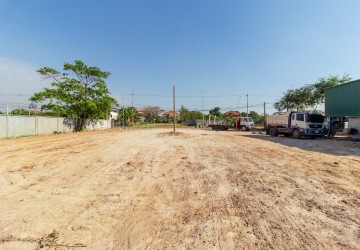 2,400 Sqm Commercial Land For Rent - Sala Kamreuk, Siem Reap thumbnail