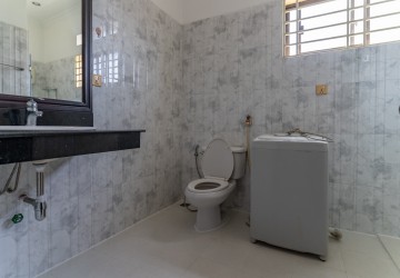 2 Bedroom Serviced Apartment For Rent - Tonle Bassac, Phnom Penh thumbnail