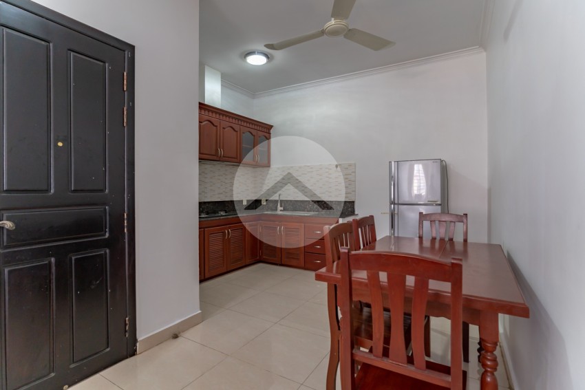 2 Bedroom Serviced Apartment For Rent - Tonle Bassac, Phnom Penh