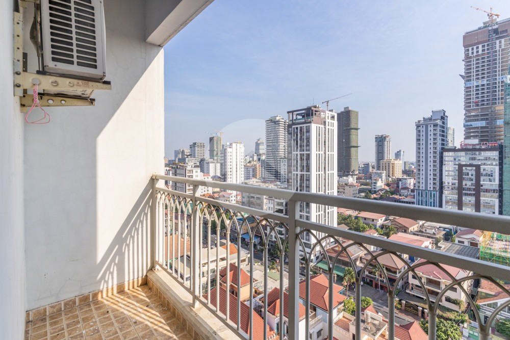 13th Floor 1 Bedroom Condo For Sale - De Castle Royal, BKK1, Phnom Penh - Image 10