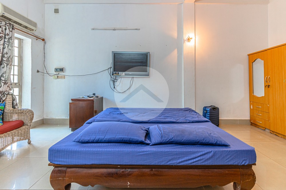 4 Bedroom Flat For Rent - Kouk Chak, Siem Reap - Image 14