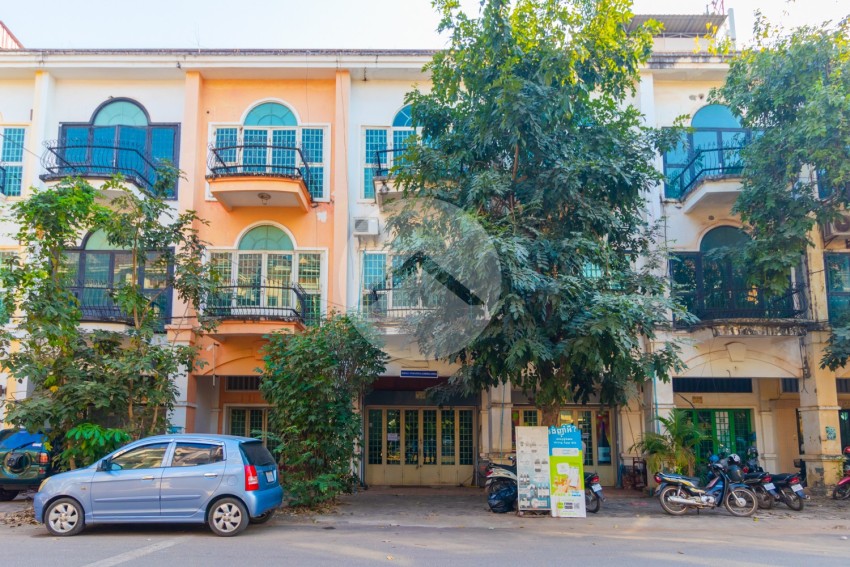 4 Bedroom Flat For Rent - Kouk Chak, Siem Reap