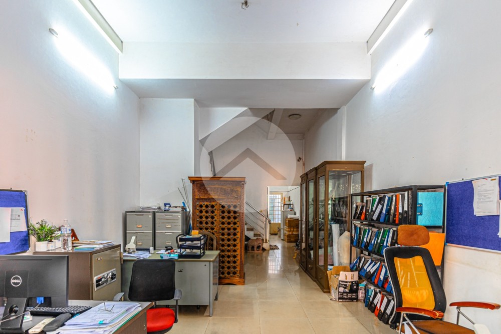4 Bedroom Flat For Rent - Kouk Chak, Siem Reap - Image 2