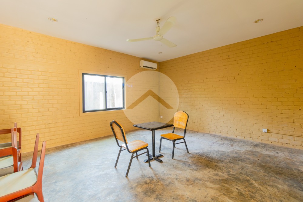 150 Sqm Office Space For Rent - Sala Kamreuk, Siem Reap - Image 8