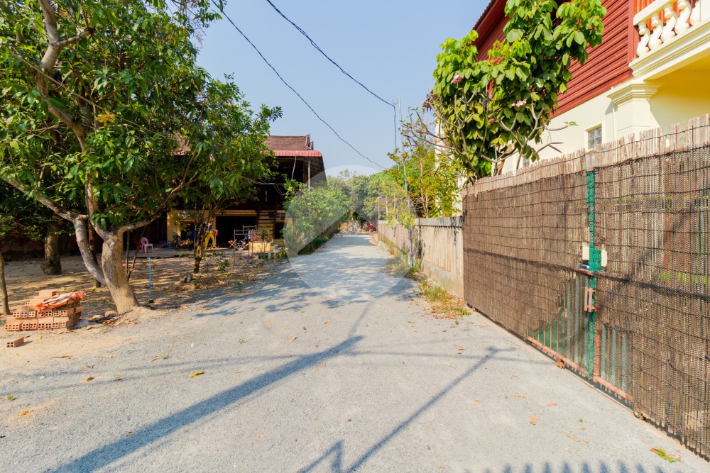 150 Sqm Office Space For Rent - Sala Kamreuk, Siem Reap - Image 15