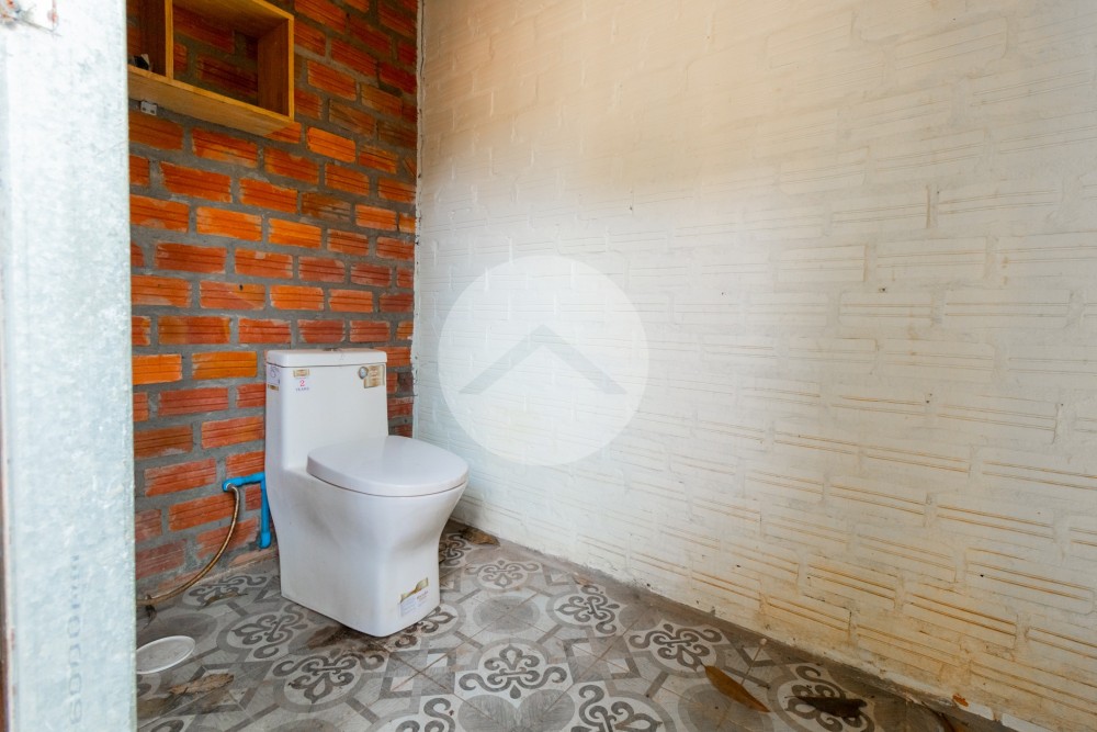 150 Sqm Office Space For Rent - Sala Kamreuk, Siem Reap - Image 11