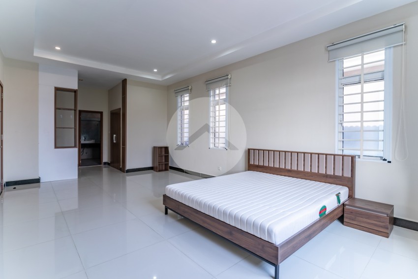 5 Bedroom Corner Villa For Rent - Borey Angkor Phnom Penh, Khmounh, Phnom Penh