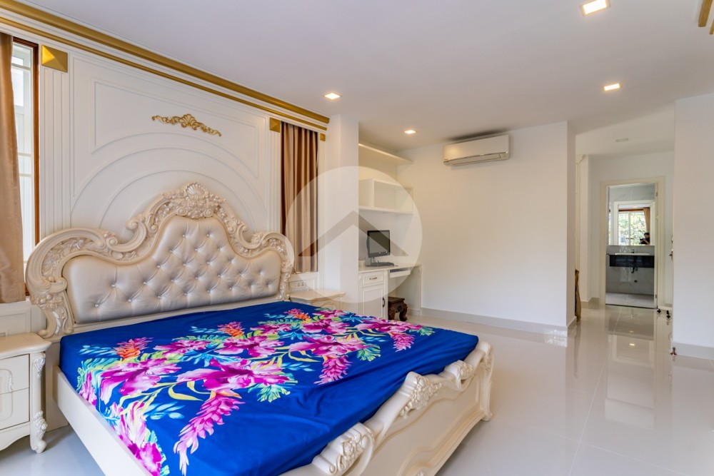 7 Bedroom Villa For Rent - Chip Mong, Phnom Penh Thmey, Phnom Penh - Image 17 7 Bedroom Villa For Rent - Chip Mong, Phnom Penh Thmey, Phnom Penh - Image 17