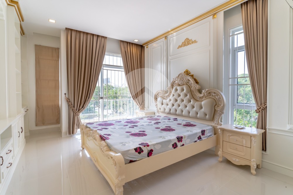7 Bedroom Villa For Rent - Chip Mong, Phnom Penh Thmey, Phnom Penh - Image 26 7 Bedroom Villa For Rent - Chip Mong, Phnom Penh Thmey, Phnom Penh - Image 26