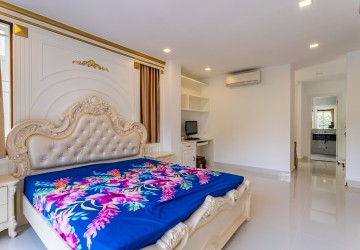 7 Bedroom Villa For Rent - Chip Mong,  Phnom Penh Thmey, Phnom Penh thumbnail