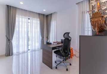 5 Bedroom Queen B2 Villa For Sale -  Chip Mong Central Park Grand, Phnom Penh Thmey, Phnom Penh thumbnail