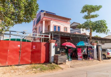 3 Bedroom Commercial Villa For Sale - Svay Dangkum, Siem Reap thumbnail