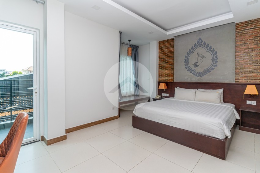 30 Room Hotel For Rent - Tonle Bassac, Phnom Penh