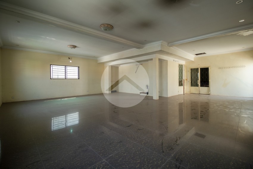 6 Bedroom Commercial Villa For Rent - Sala Kamreuk, Siem Reap