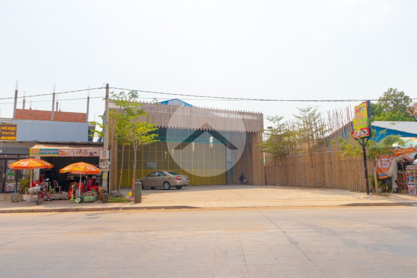 558 Sqm Warehouse For Rent - Svay Dangkum, Siem Reap