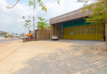 558 Sqm Warehouse For Rent - Svay Dangkum, Siem Reap thumbnail