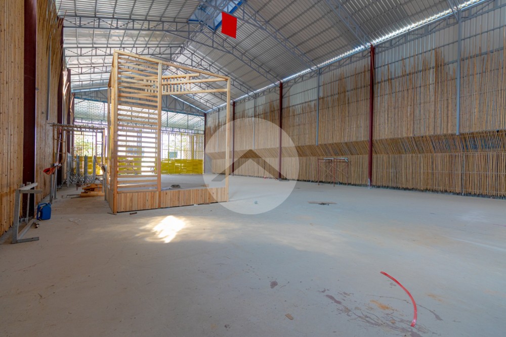 558 Sqm Warehouse For Rent - Svay Dangkum, Siem Reap - Image 9