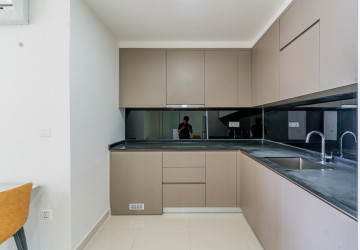 2 Bedroom Condo  For Rent - The Peak,  Tonle Bassac, Phnom Penh thumbnail
