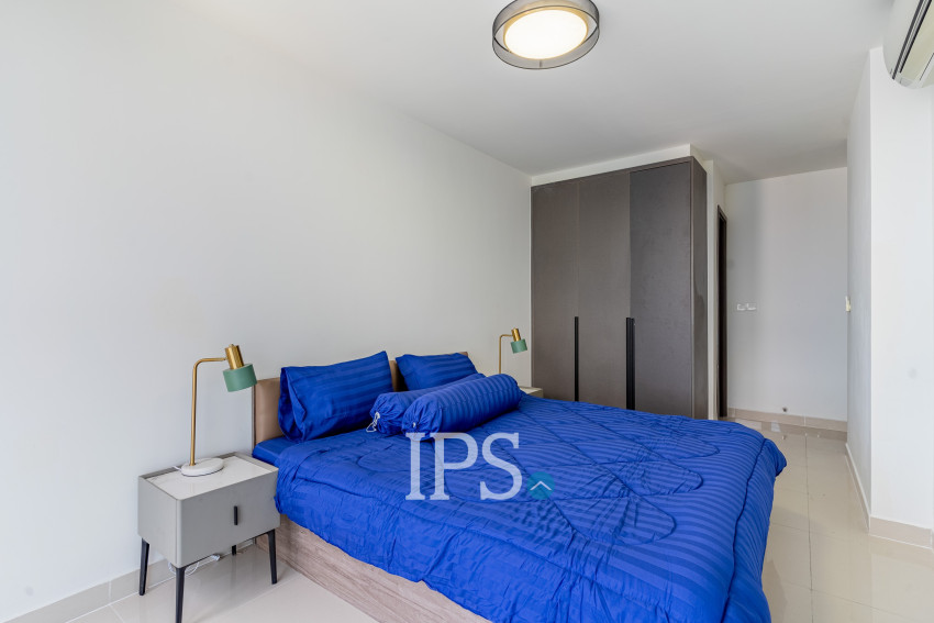 2 Bedroom Condo For Rent - The Peak, Tonle Bassac, Phnom Penh