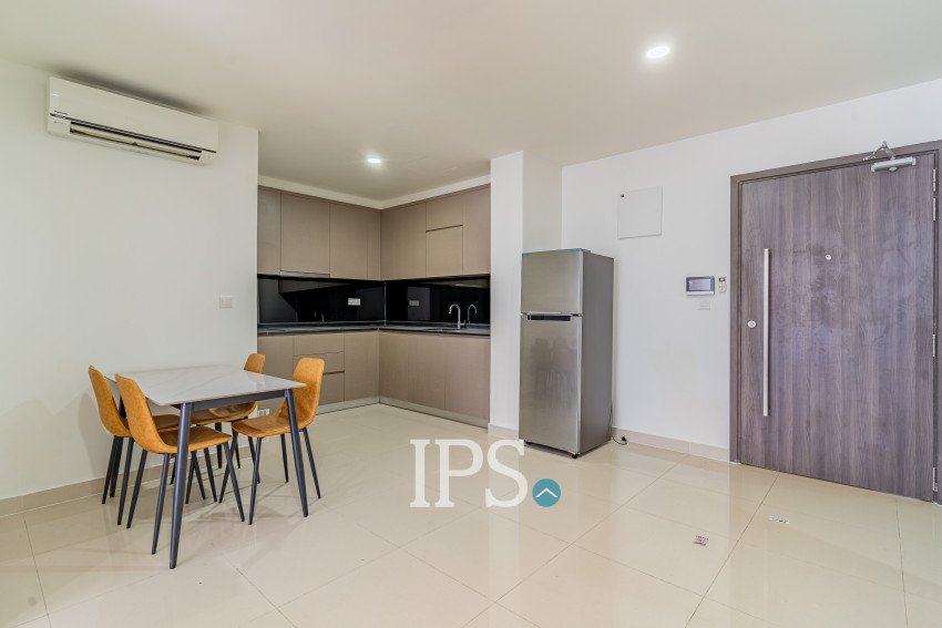 2 Bedroom Condo For Rent - The Peak, Tonle Bassac, Phnom Penh