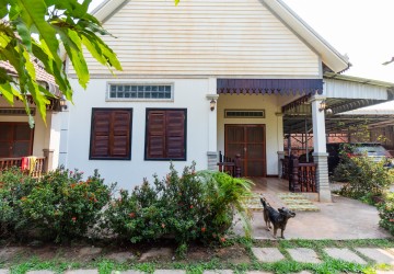 2 Bedroom House For Rent - Chreav, Siem Reap thumbnail