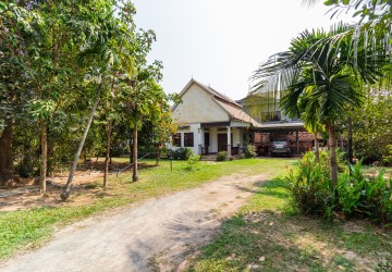 2 Bedroom House For Rent - Chreav, Siem Reap thumbnail